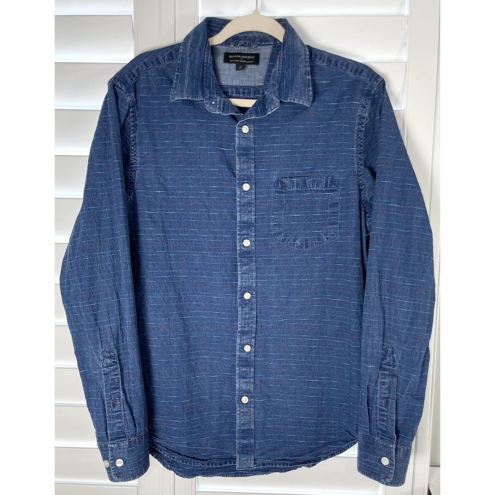 Banana Republic Mens Denim Slim Fit Shirt Size M Button Up USA Red Blue Stitch - Picture 2 of 11